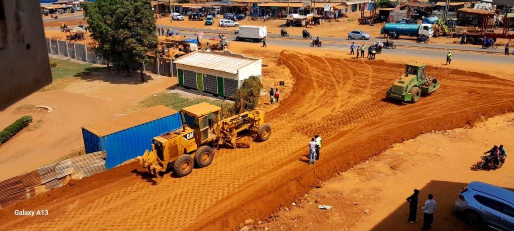 road arial red soil